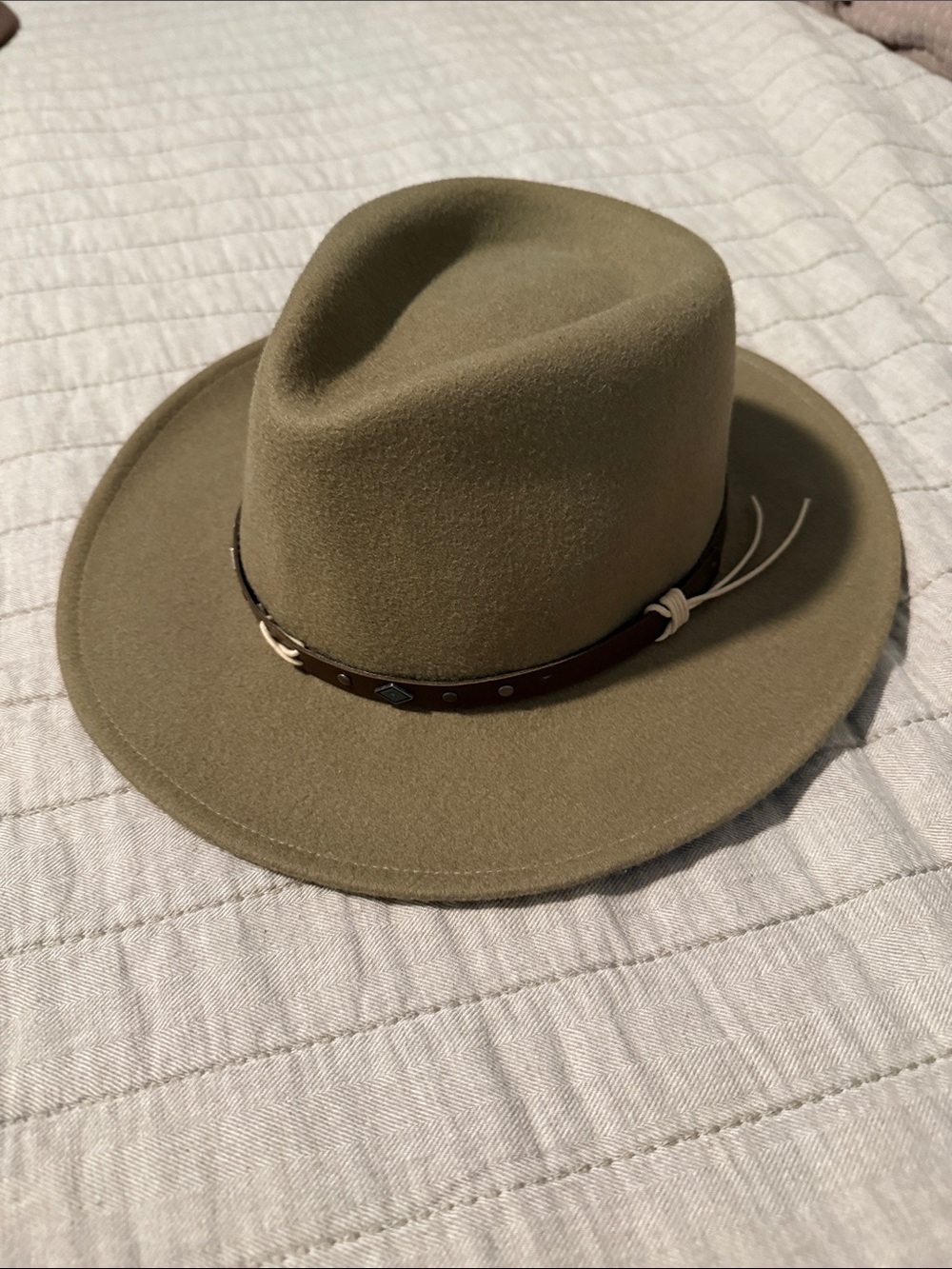 Men's Olive Felt Fedora with Brown Leather Band